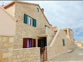 Apartment Tonci - 30m from the sea